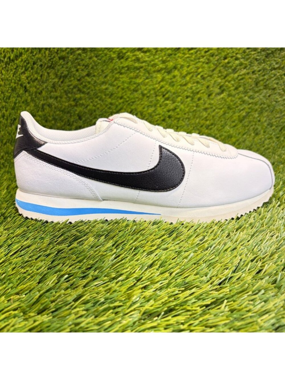 Nike Cortez Mens Size 8.5 White Black Athletic Leather Walking Shoes Sneakers